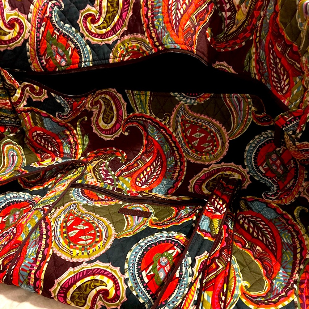 Vera bradley duffel bag